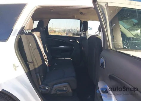 2016 Dodge Journey Sxt z USA, uszkodzony, nr VIN 3C4PDCBG1GT153305